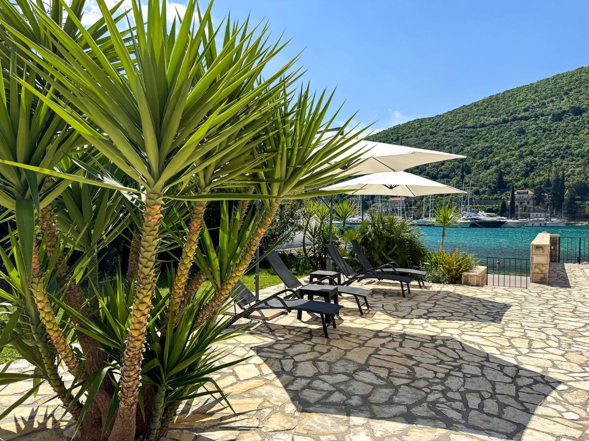 Apartments Pralas Mokošica Exterior foto