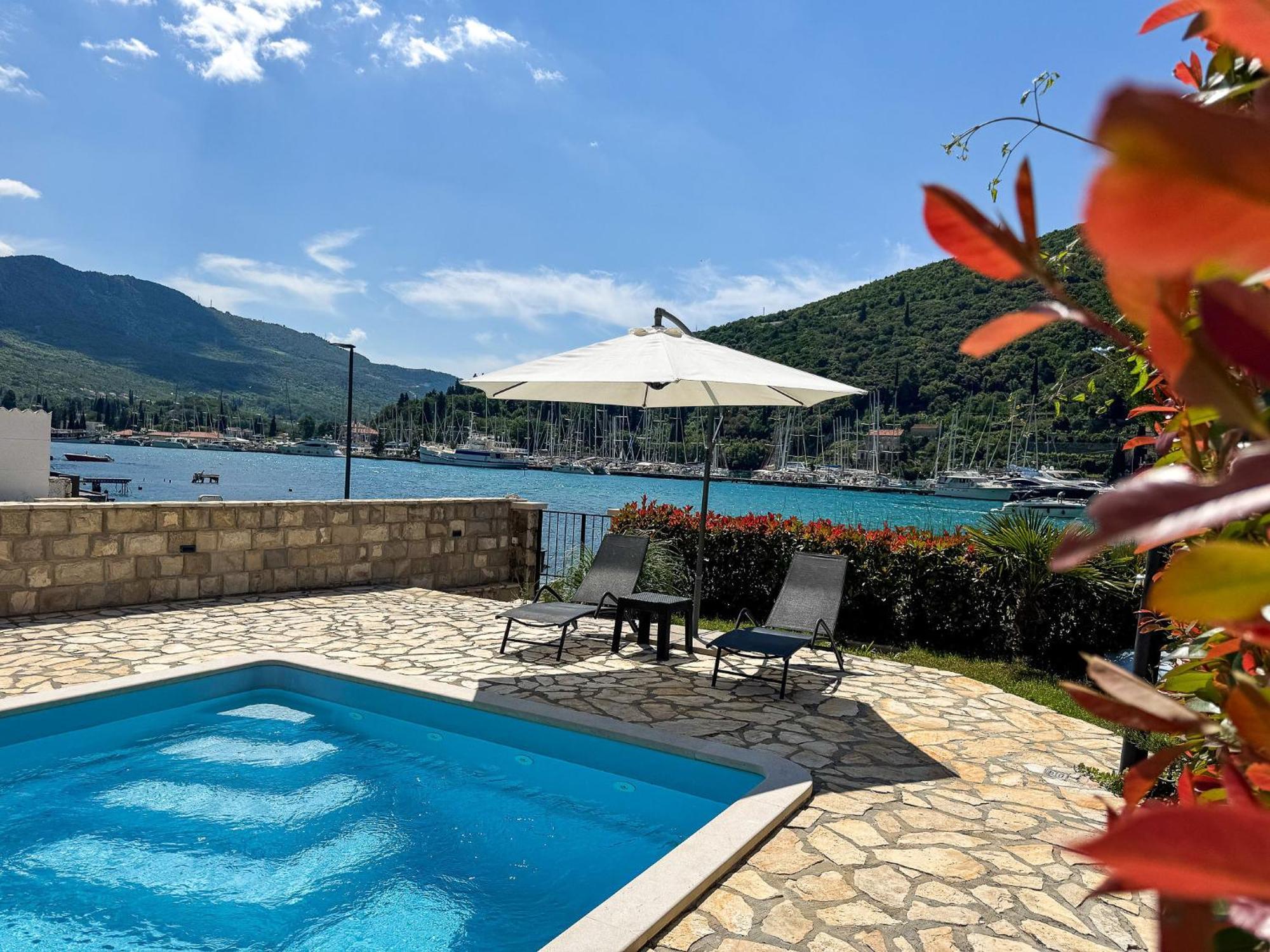 Apartments Pralas Mokošica Exterior foto