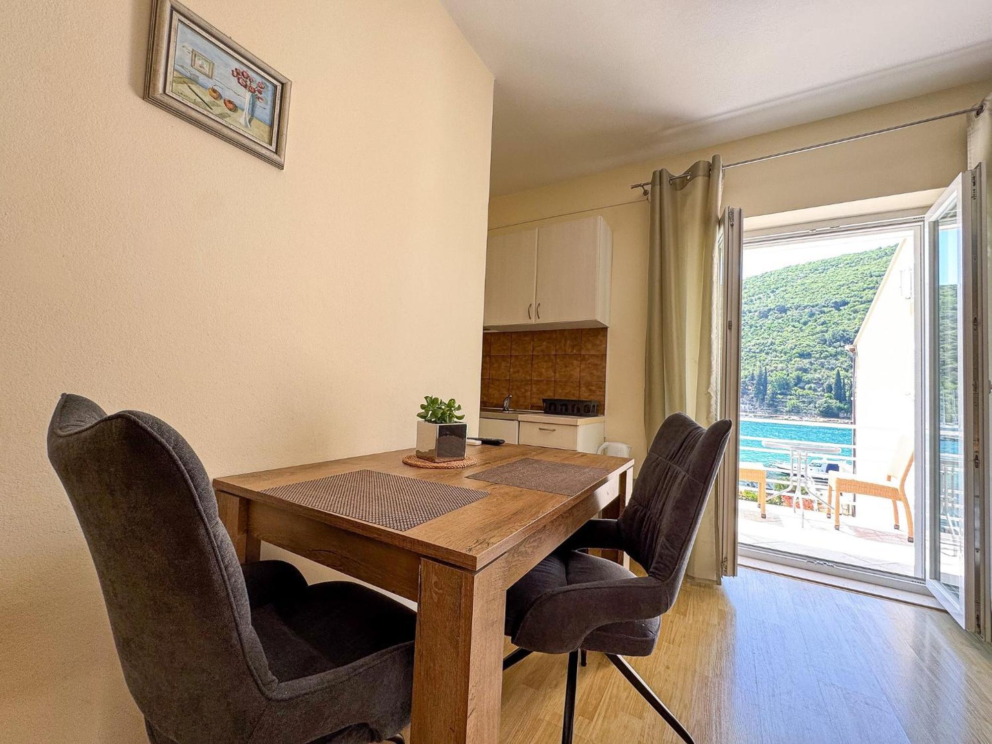 Apartments Pralas Mokošica Exterior foto